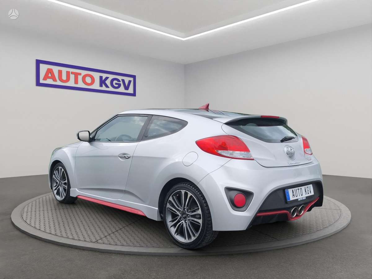 Hyundai Veloster, 1.6 l., hatchback