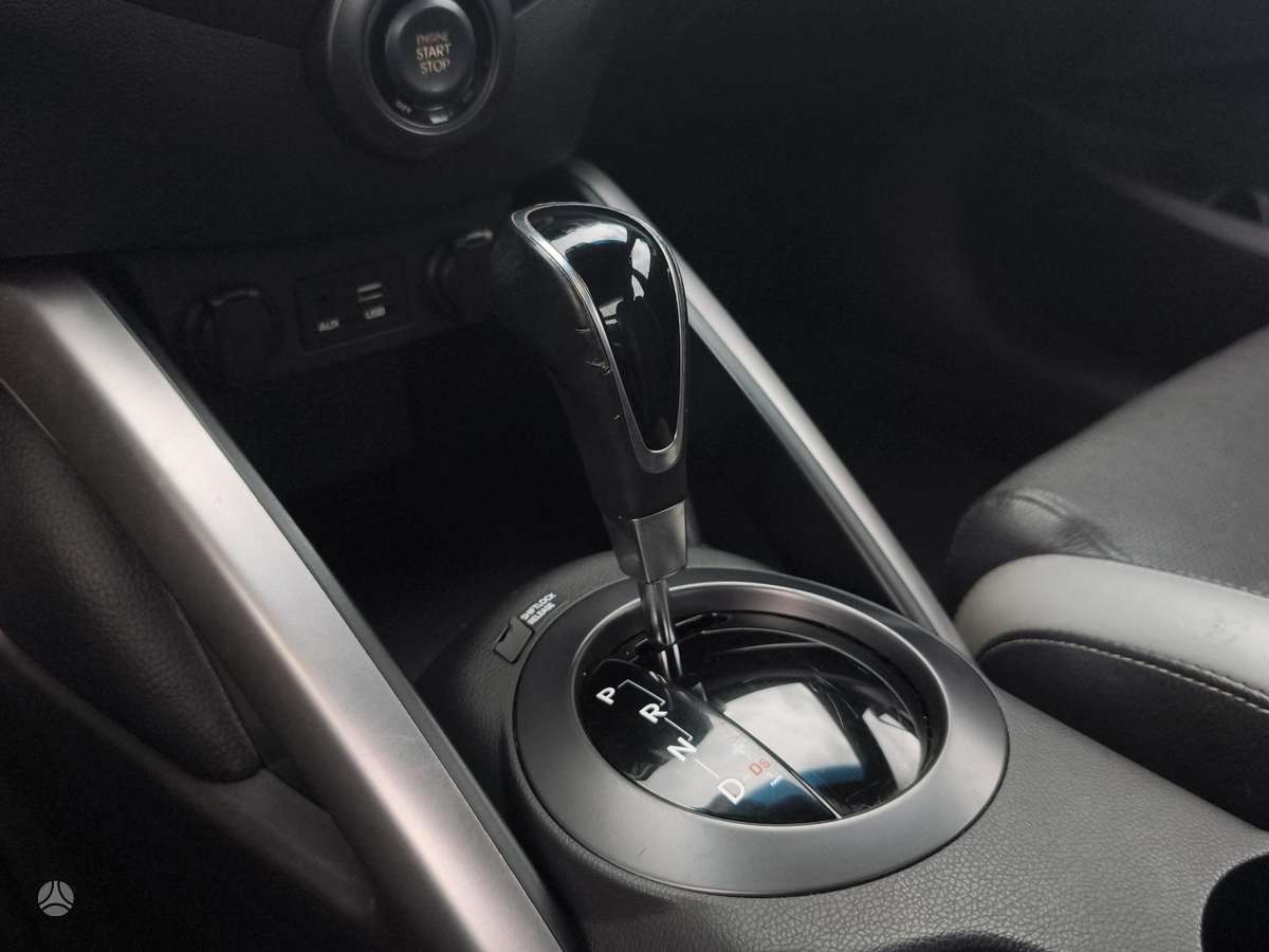 Hyundai Veloster, 1.6 l., hatchback