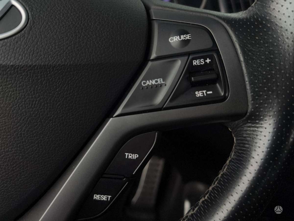 Hyundai Veloster, 1.6 l., hatchback