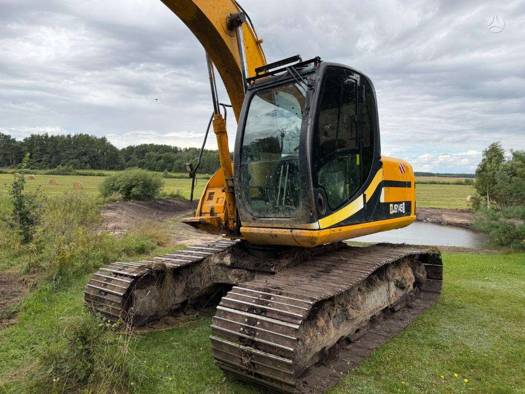JCB JS 145 LC, ekskavatoriai