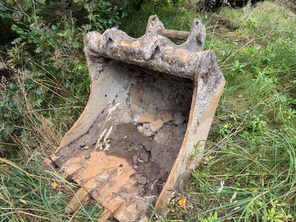 JCB JS 145 LC, ekskavatori