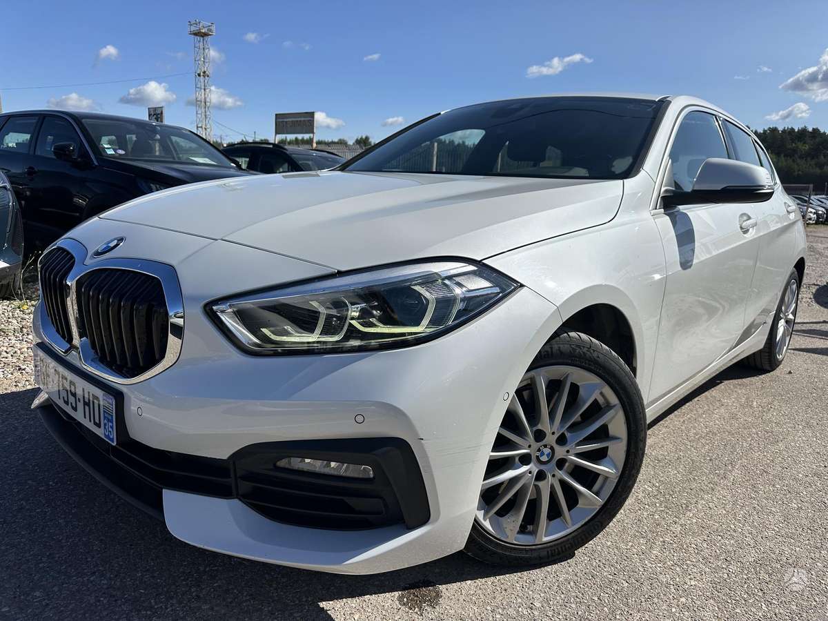 BMW 116, 1.5 l., hatchback