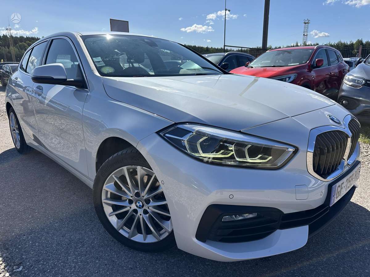 BMW 116, 1.5 l., hatchback