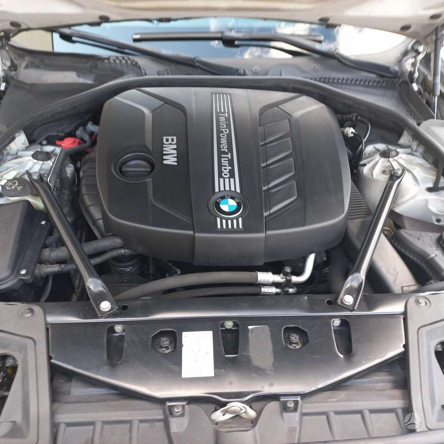 BMW 520, 2.0 l., universalas