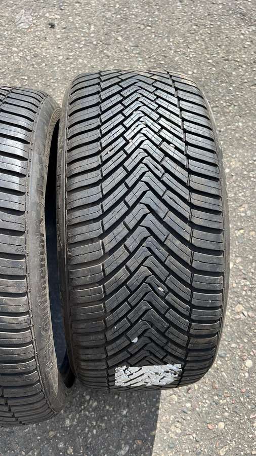 Pirelli Scorpion Elect, universalios 235/50 R19