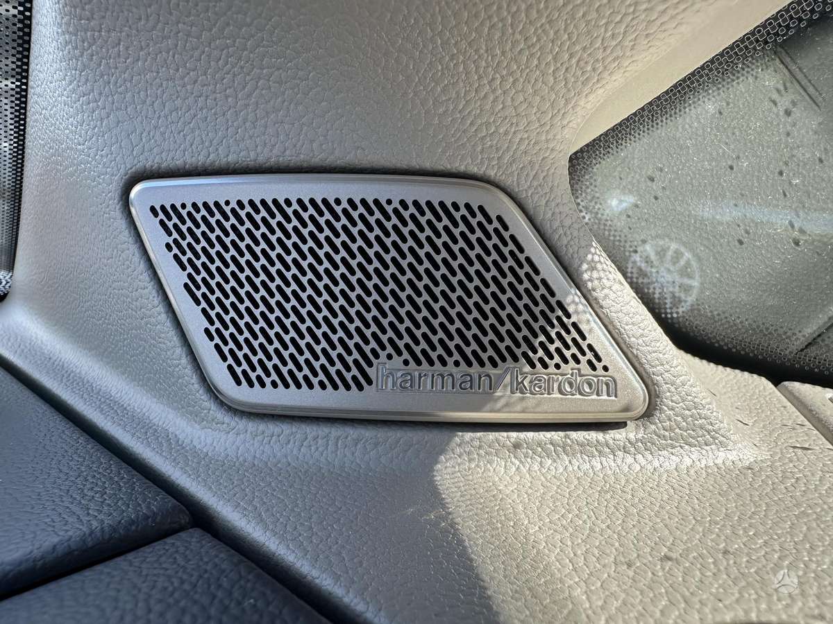 Volkswagen Multivan, 2.0 l., Минивэн