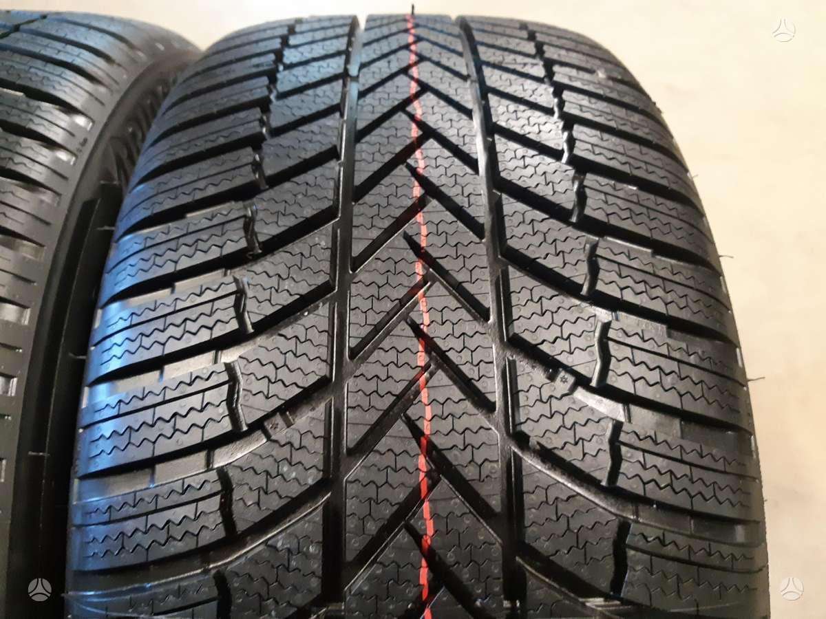 Bridgestone 2025m 95% Blizzak LM005', всесезонные 265/40 R20