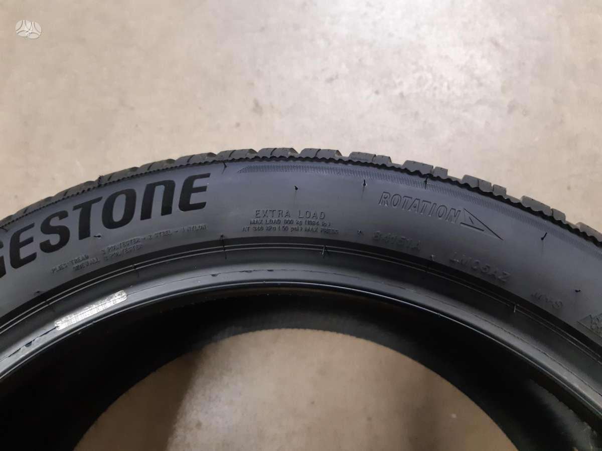 Bridgestone 2025m 95% Blizzak LM005', universalios 265/40 R20