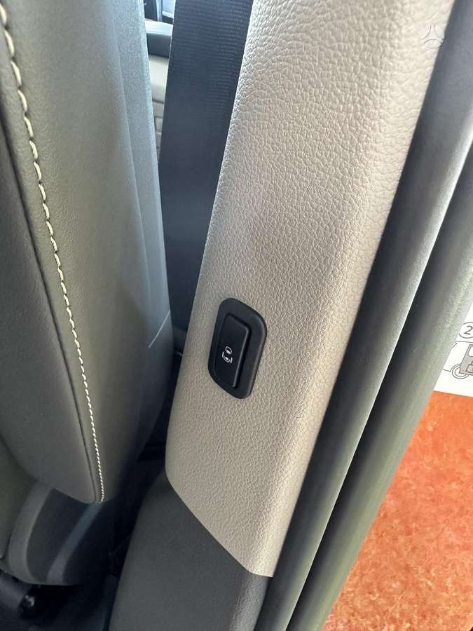 Volkswagen Multivan, 2.0 l., Минивэн