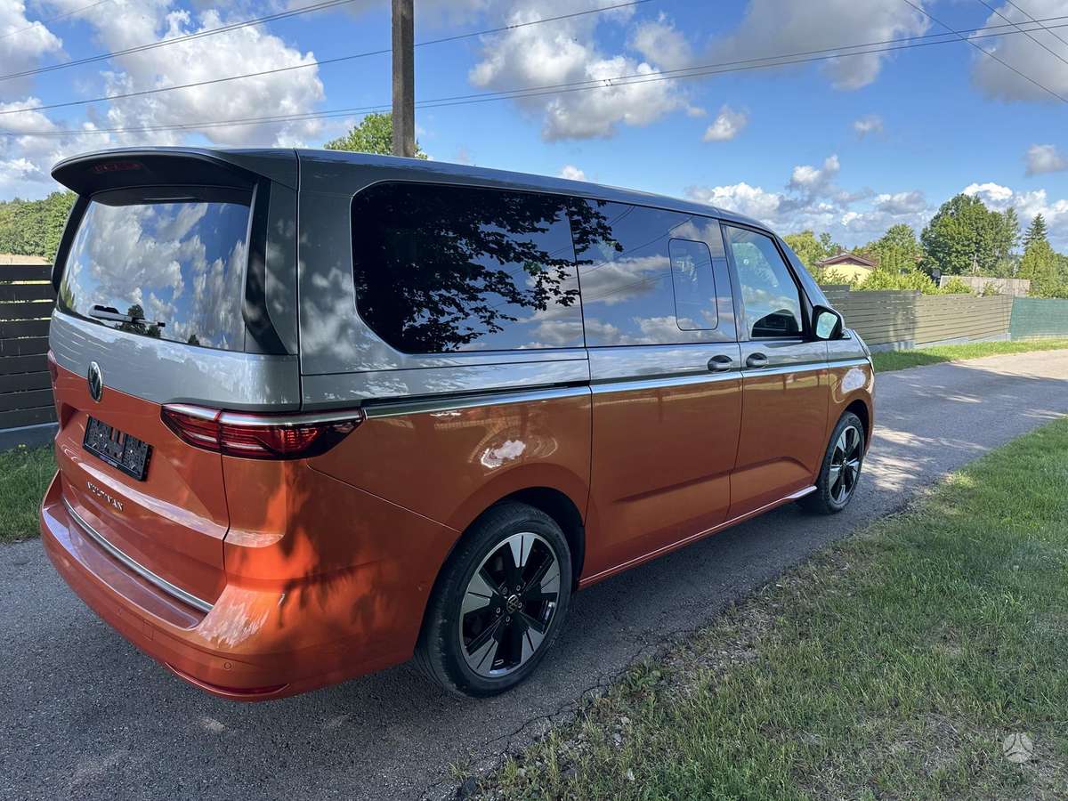 Volkswagen Multivan, 2.0 l., Минивэн