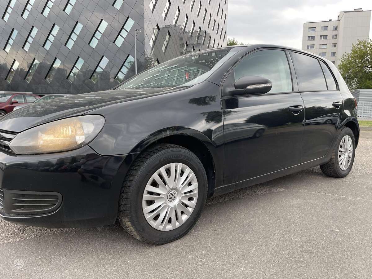 Volkswagen Golf - 4