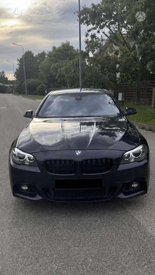 BMW 520, 2.0 l., Седан