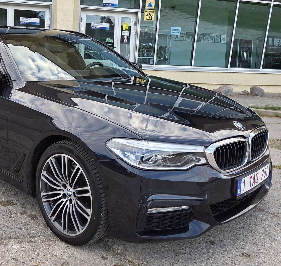 BMW 520, 2.0 l., wagon