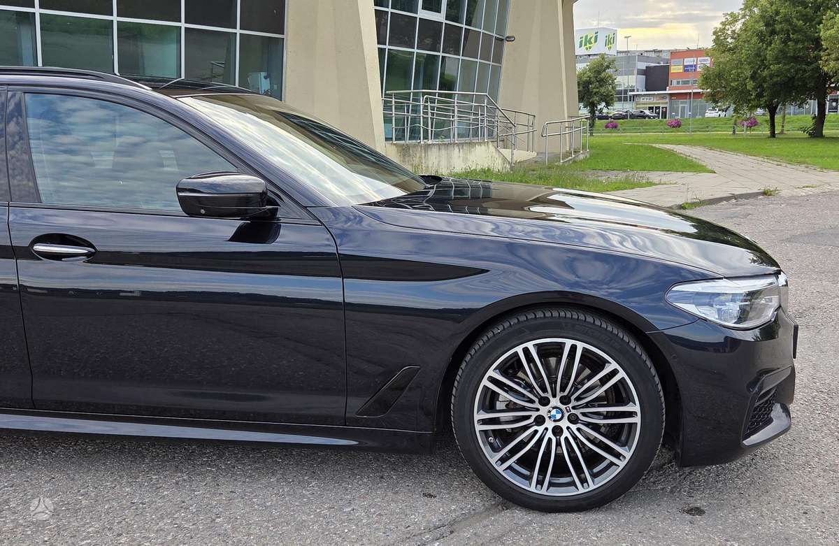 BMW 520, 2.0 l., Универсал