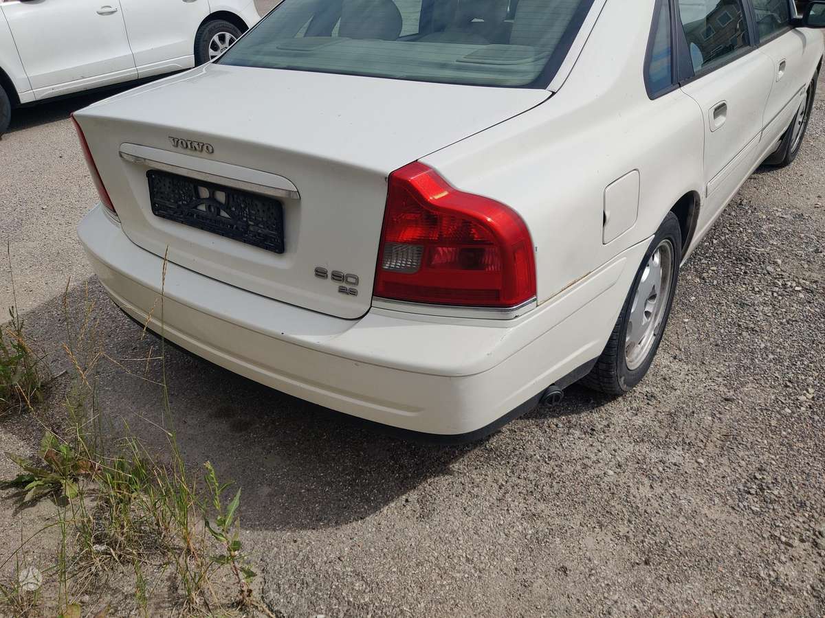 Volvo S80 по частям. Geras variklis transmisija