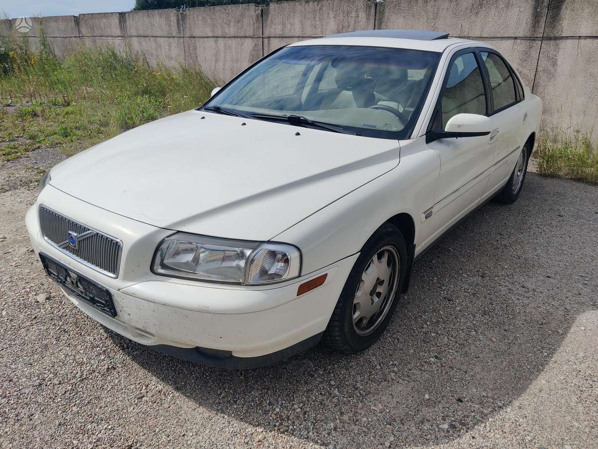 Volvo S80 по частям. Geras variklis transmisija