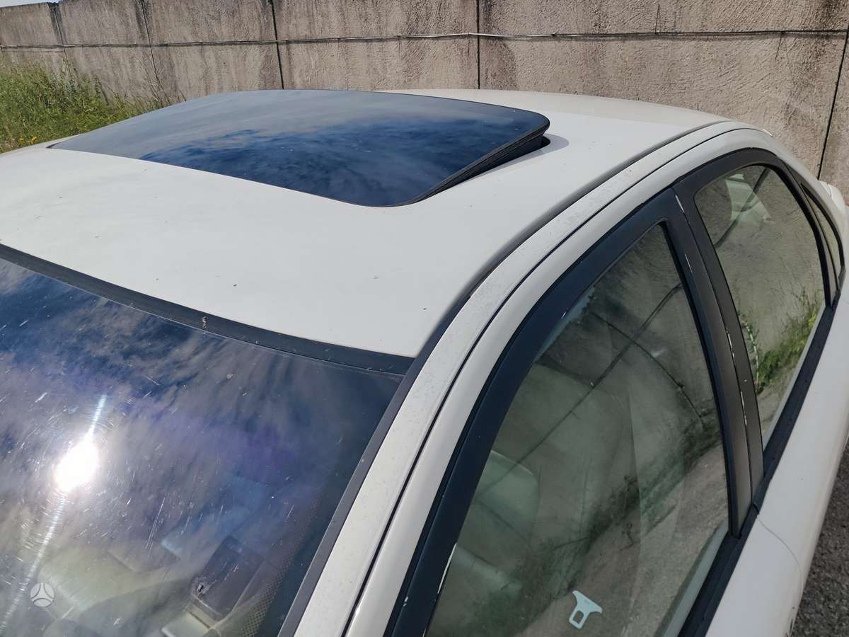 Volvo S80 по частям. Geras variklis transmisija