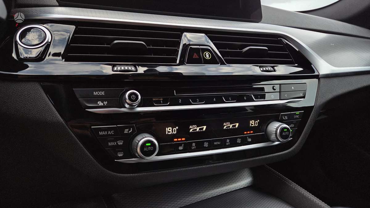 BMW 520, 2.0 l., Универсал