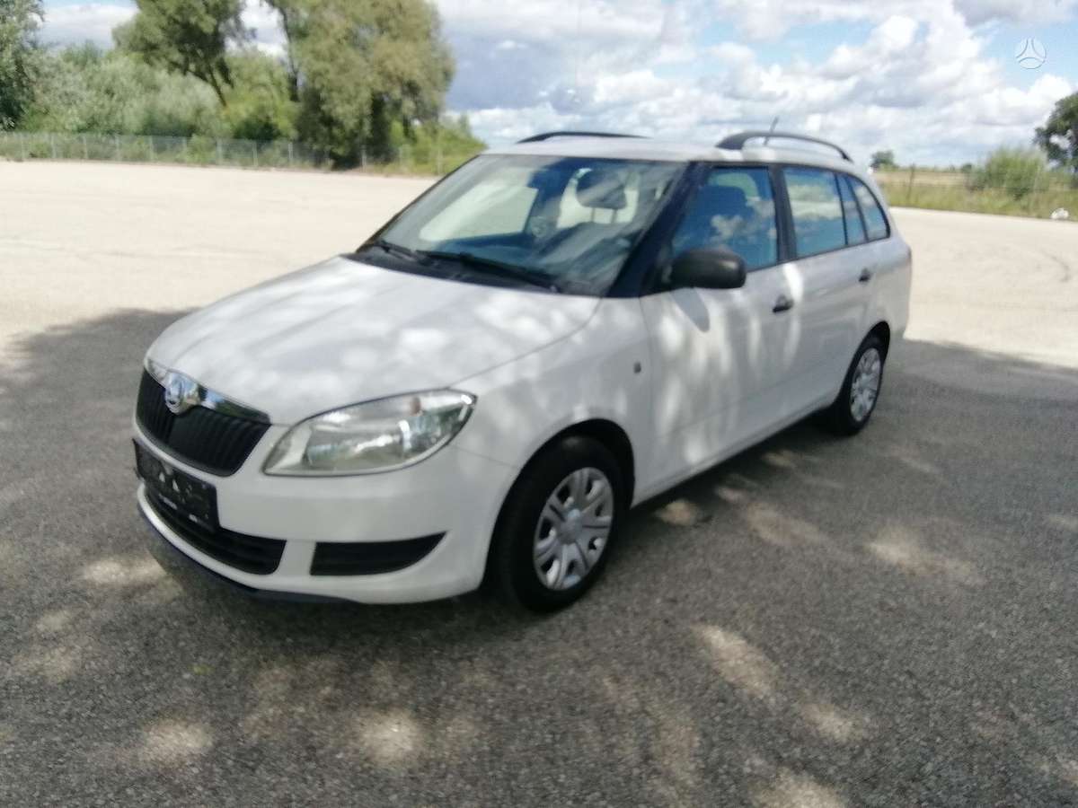 Škoda Fabia - 8