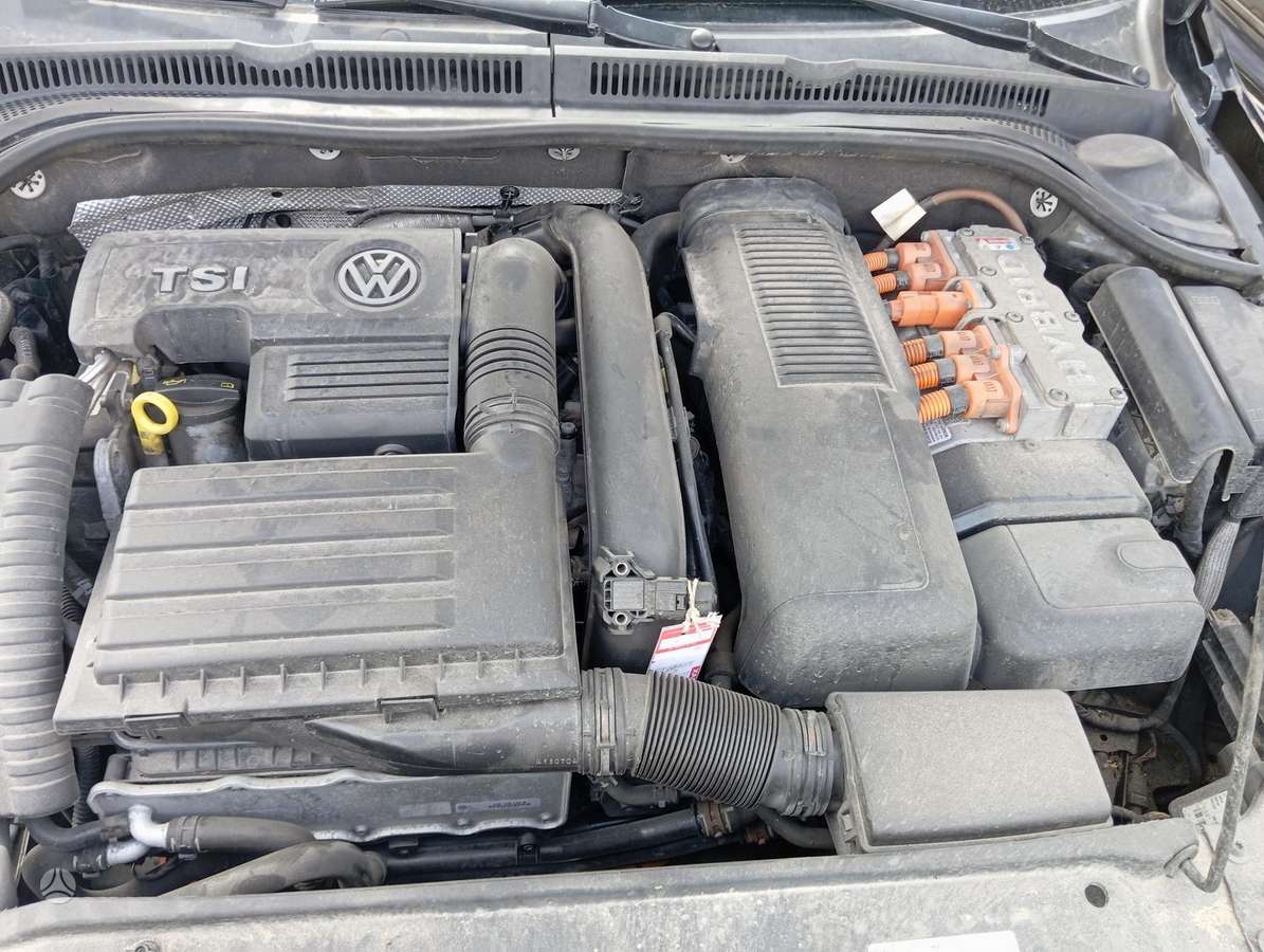 Volkswagen Jetta - 7