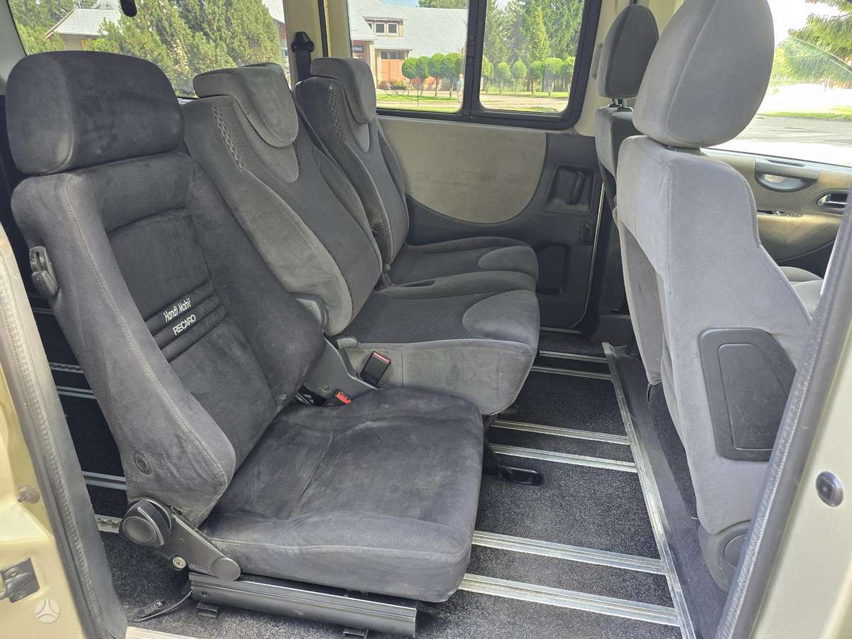 Citroen Jumpy, 2.0 l., passenger minibus