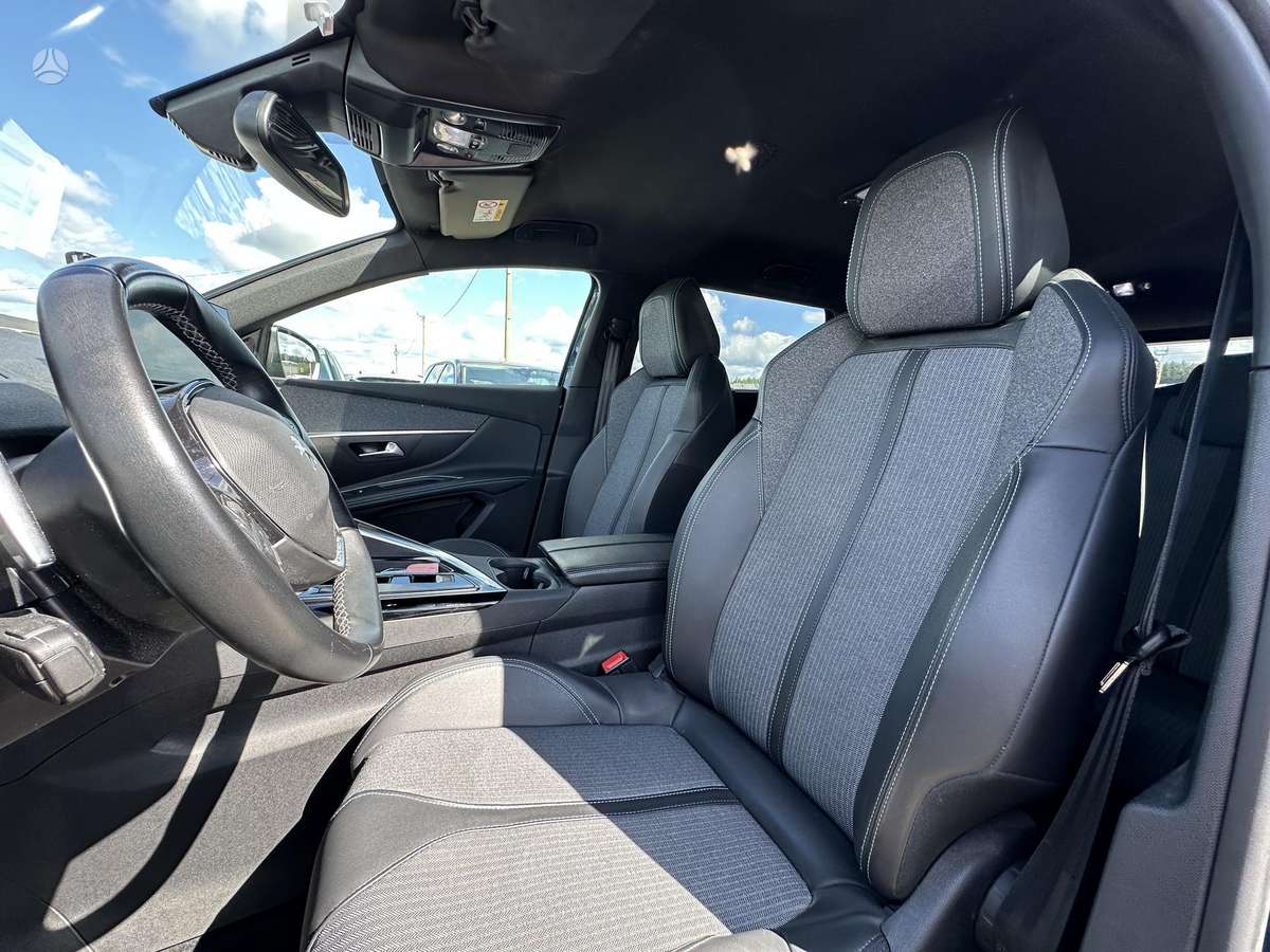 Peugeot 5008 - 10