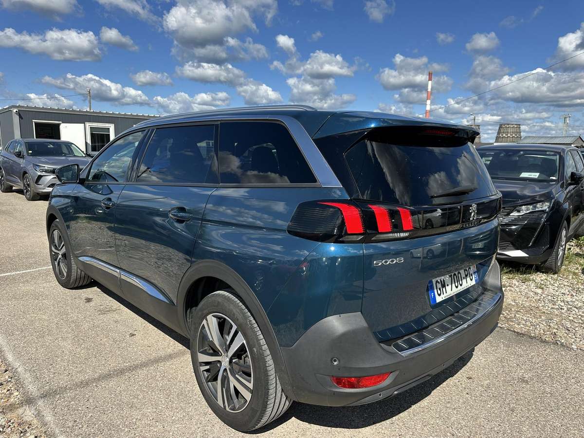 Peugeot 5008 - 6