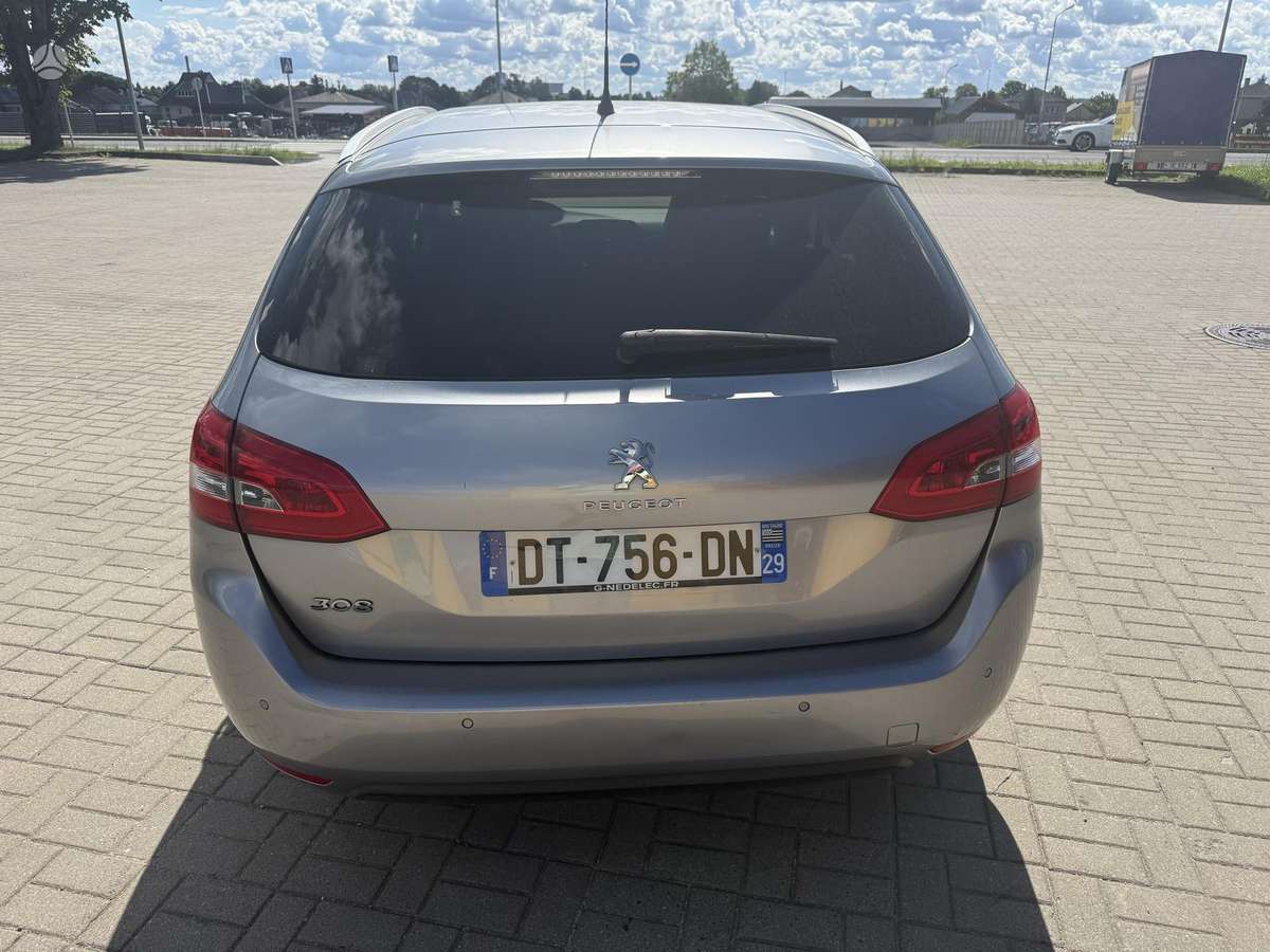 Peugeot 308, 1.2 l., Универсал