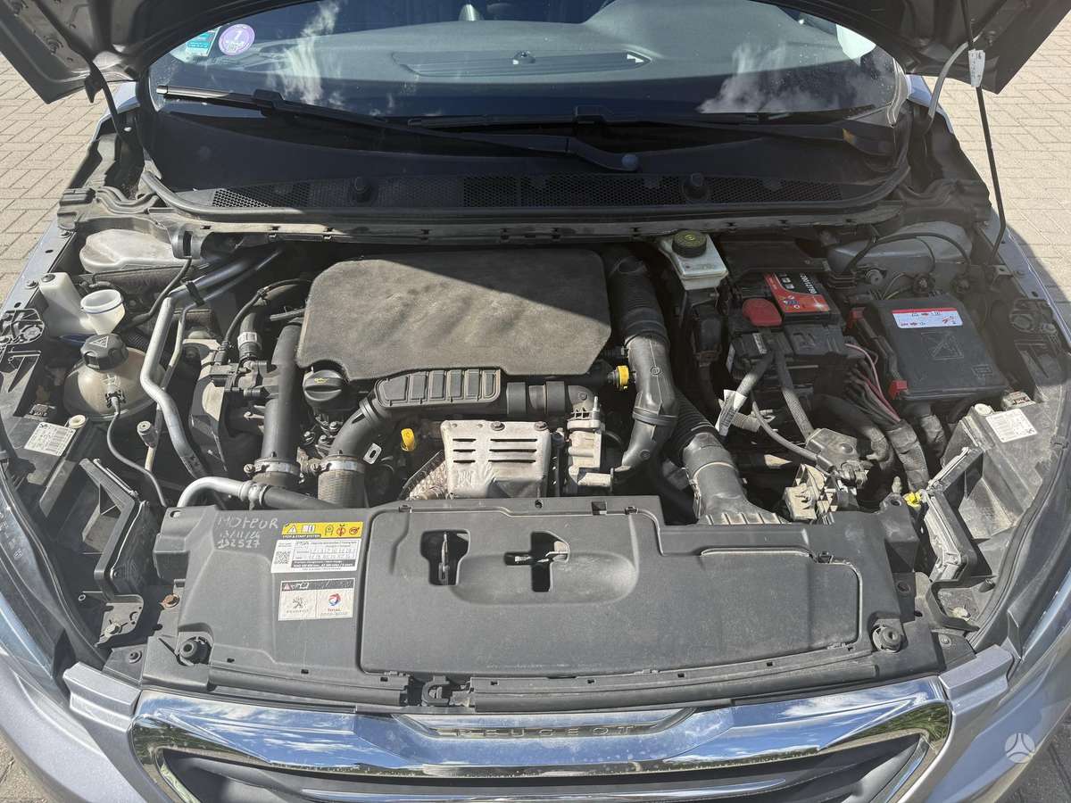 Peugeot 308, 1.2 l., Универсал