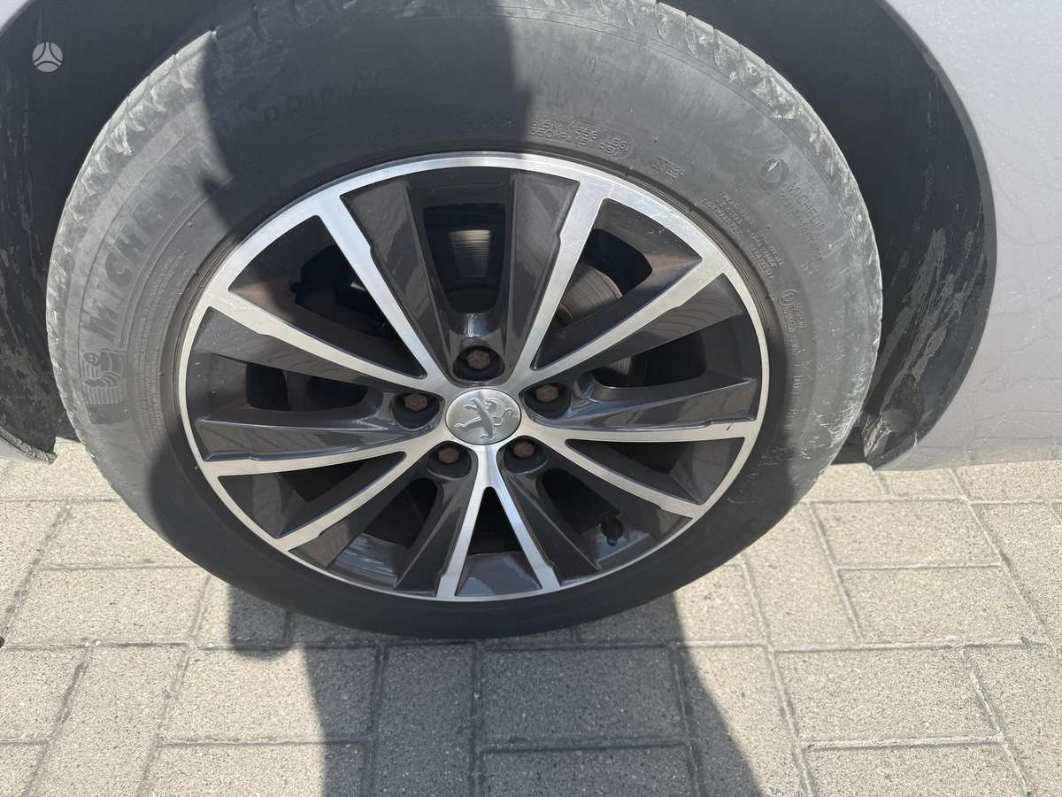 Peugeot 308, 1.2 l., Универсал