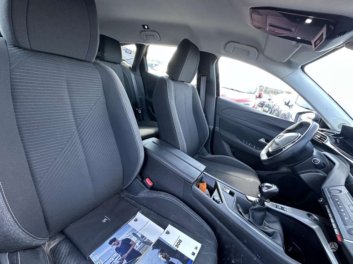Peugeot 308, 1.2 l., Универсал