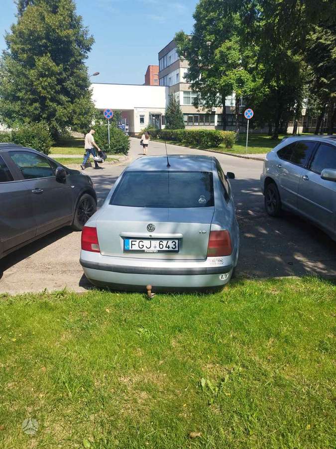 Volkswagen Passat - 6