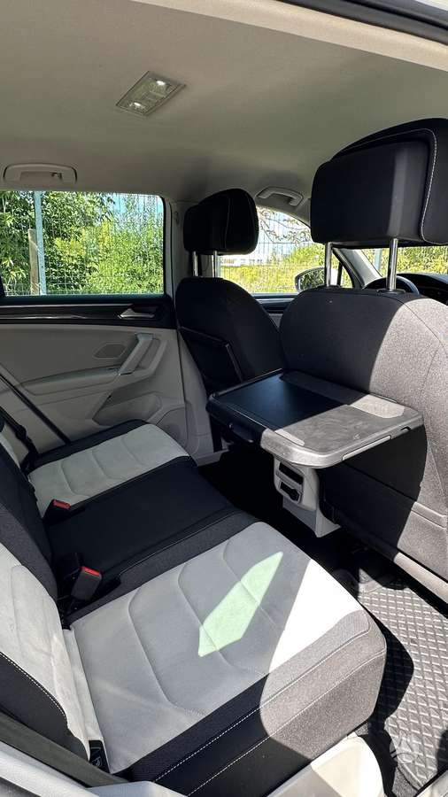 Volkswagen Tiguan - 5