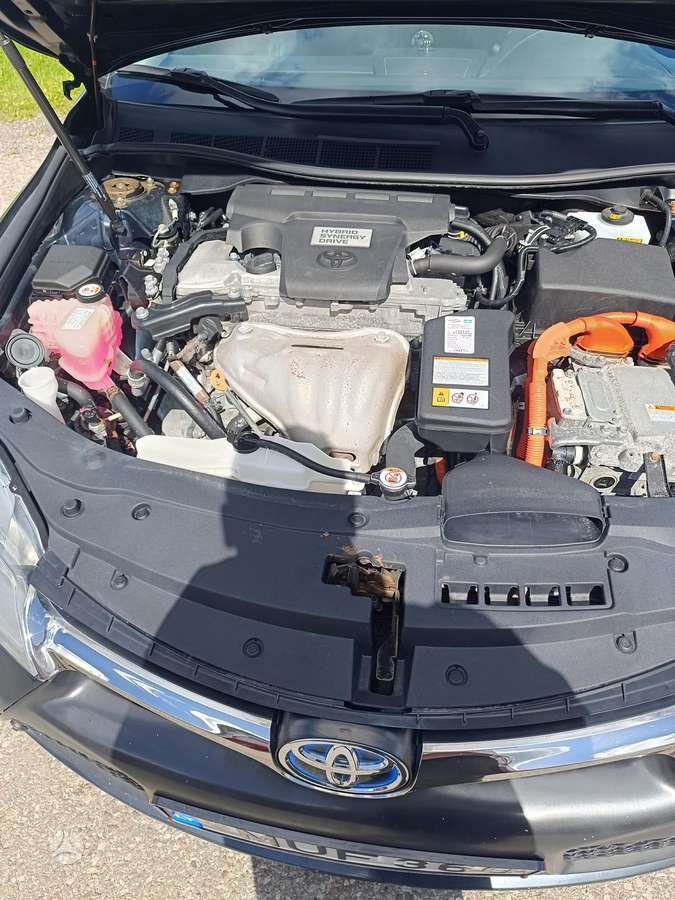 Toyota Camry - 3