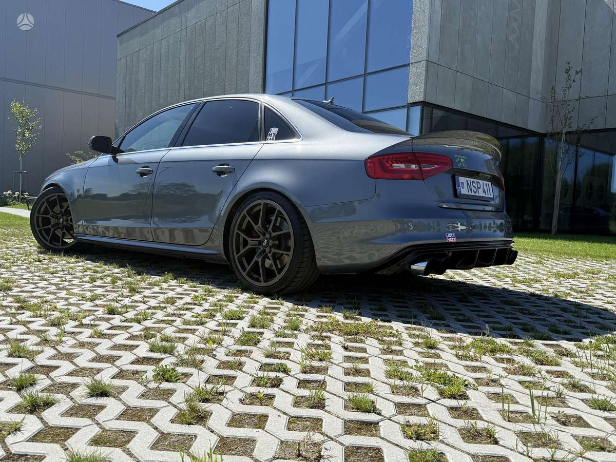 Audi S4, 3.0 l., Седан