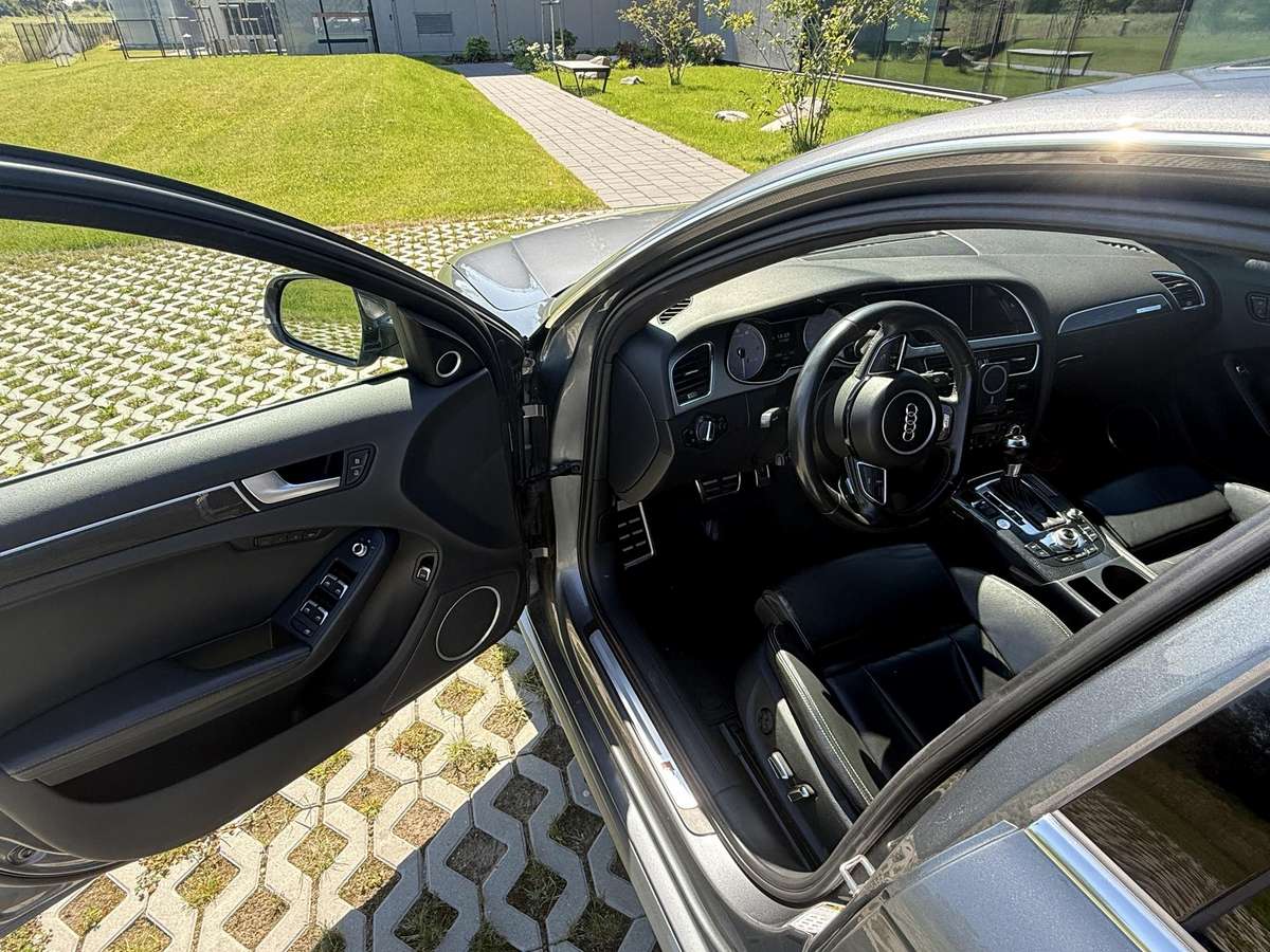Audi S4, 3.0 l., Седан