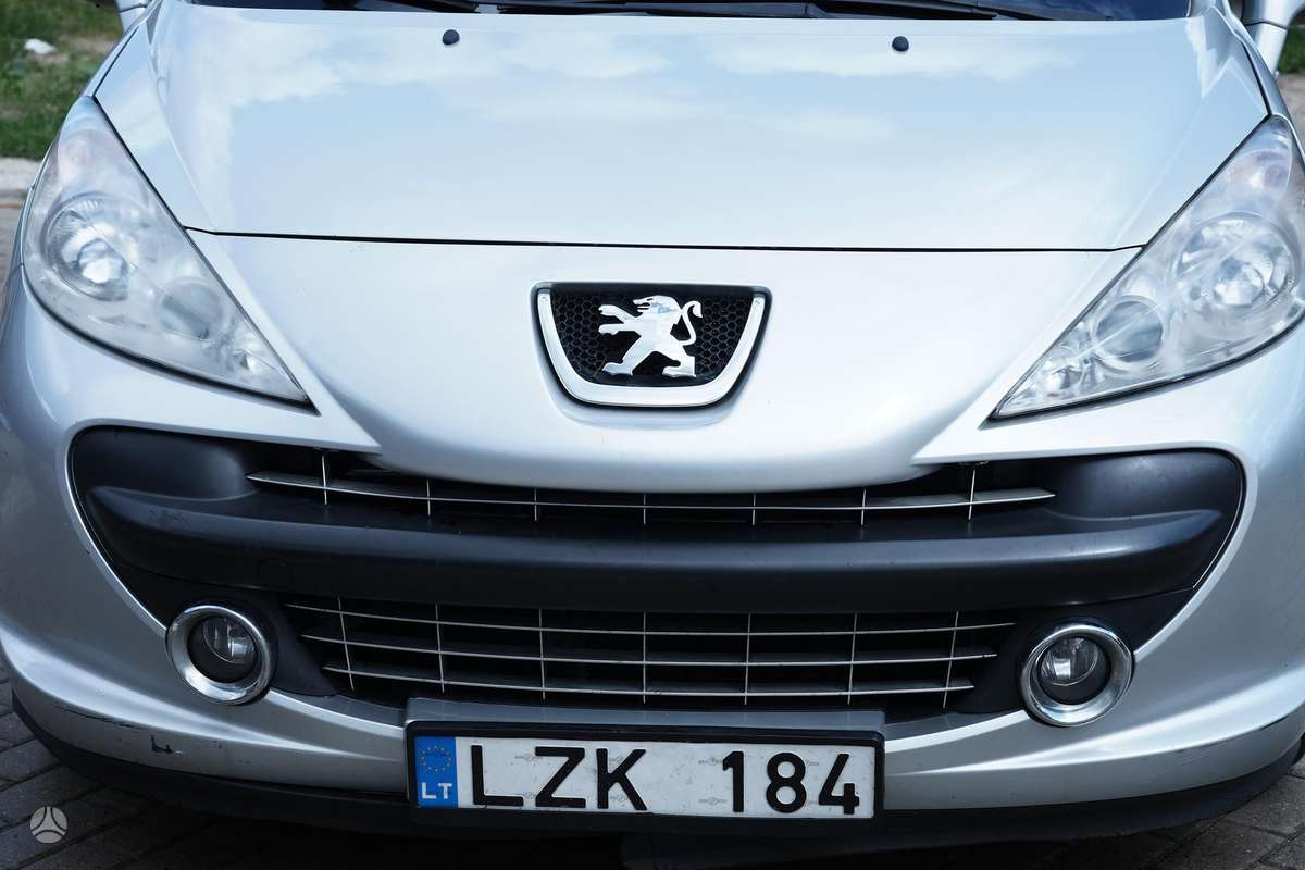 Peugeot 207 - 5