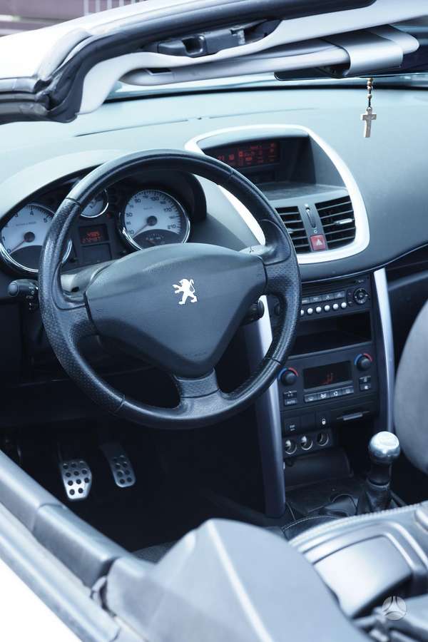 Peugeot 207, 1.6 l., Кабриолет