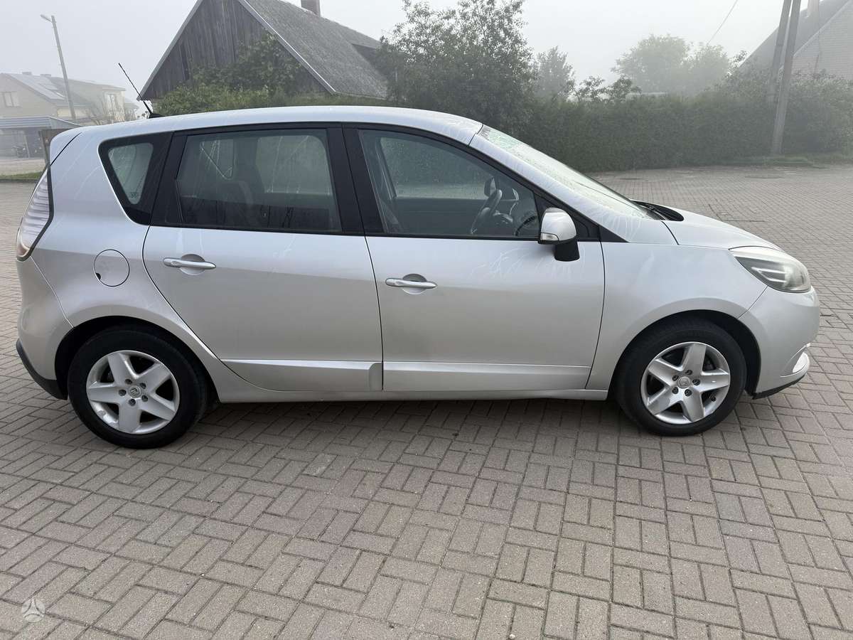 Renault Scenic, 1.5 l., Минивэн