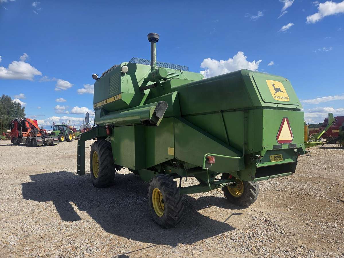 John Deere 965, kombaini