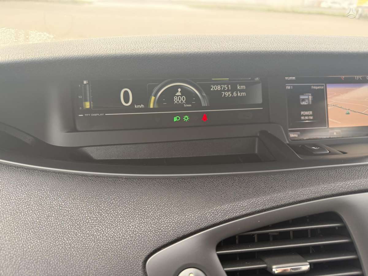 Renault Scenic, 1.5 l., Минивэн