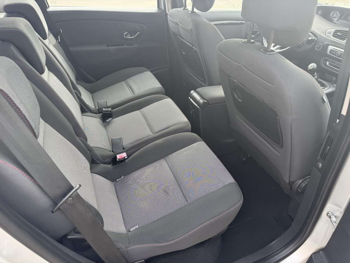 Renault Scenic, 1.5 l., Минивэн