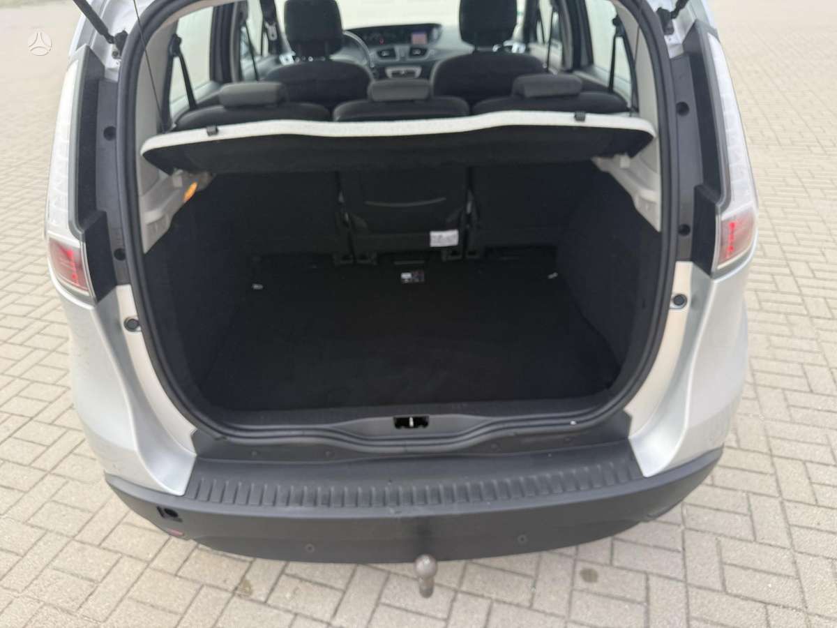 Renault Scenic, 1.5 l., Минивэн