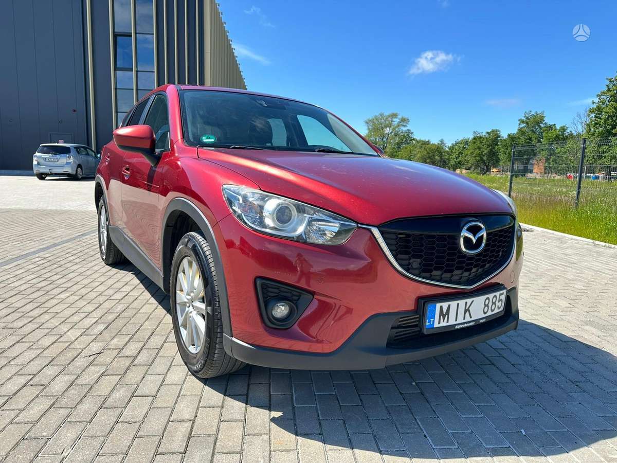 Mazda CX-5, 2.2 l., off-road / crossover
