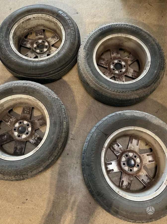 -Kita-, universalios 235/65 R17
