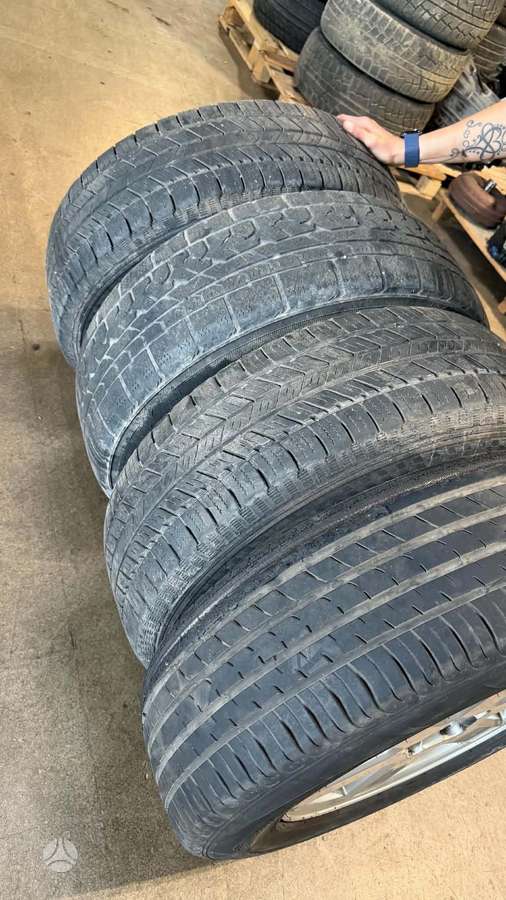 -Kita-, universalios 235/65 R17