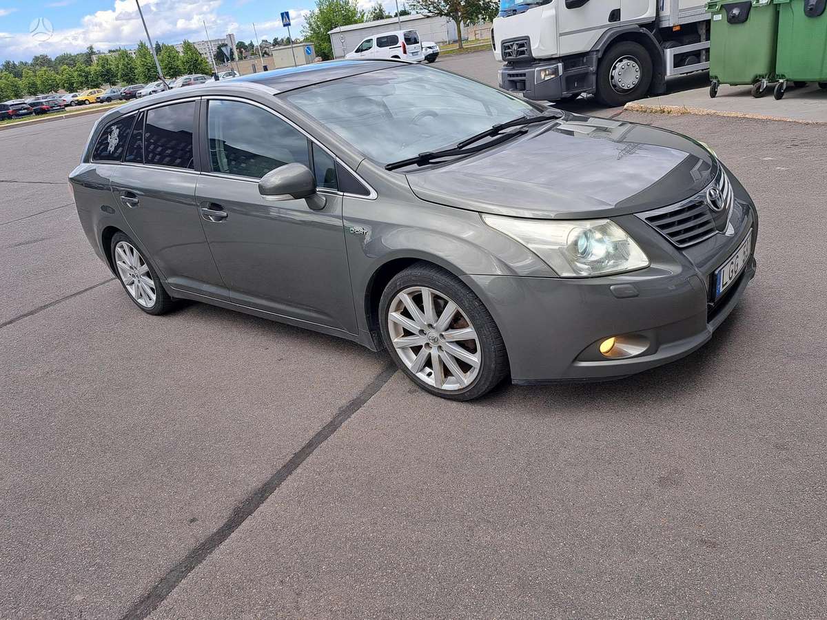 Toyota Avensis - 3