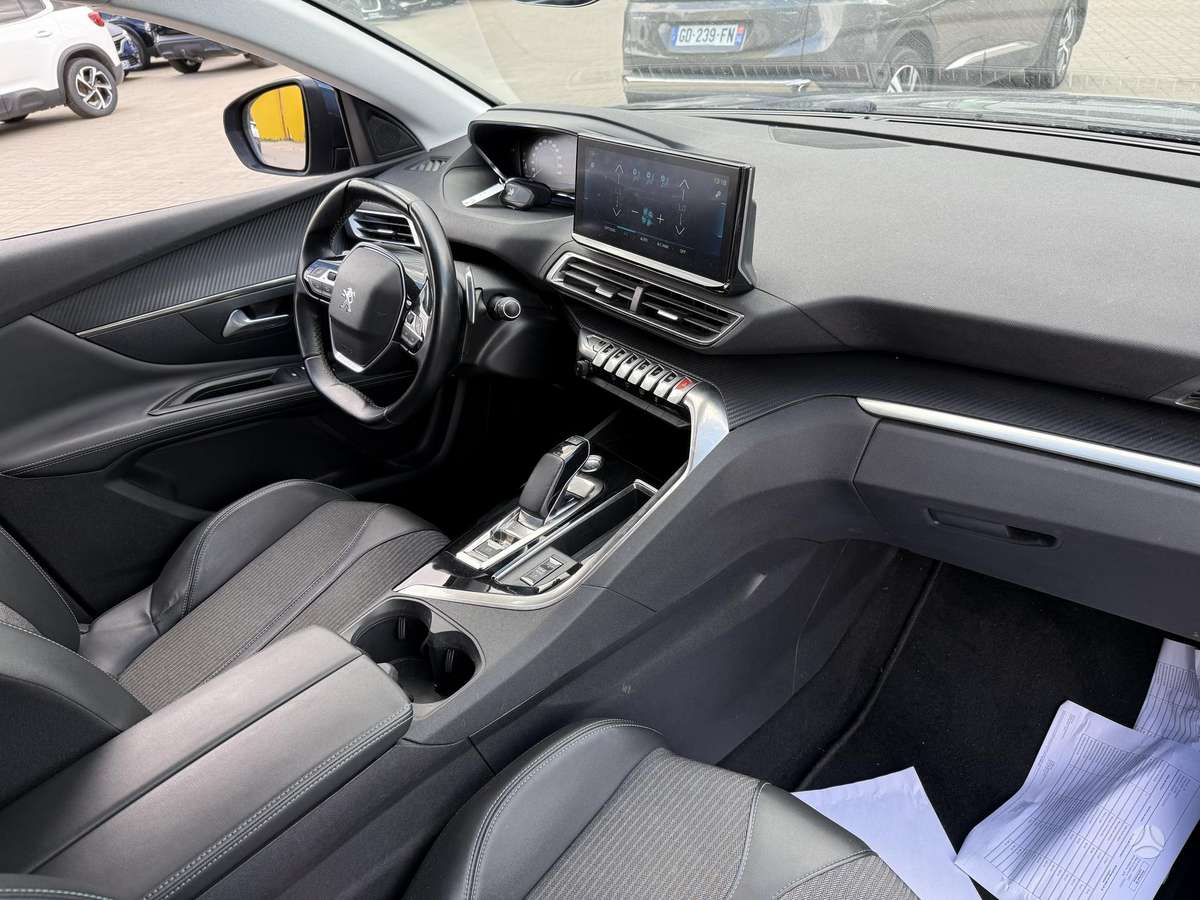 Peugeot 3008 - 5