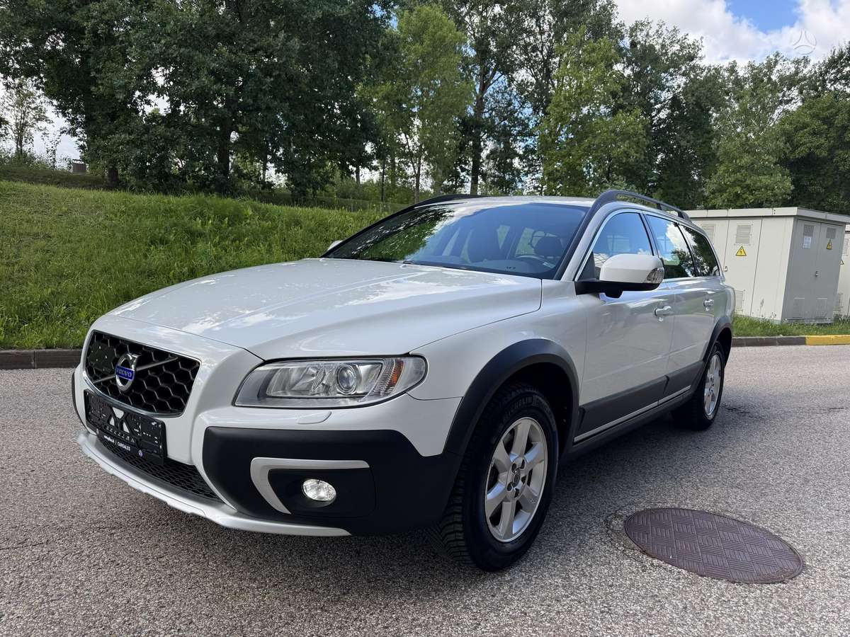 Volvo XC70, 2.0 l., wagon