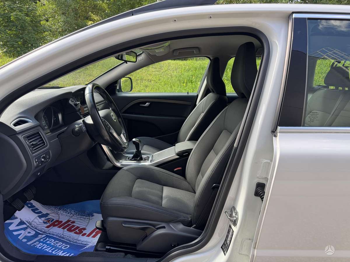 Volvo XC70, 2.0 l., wagon